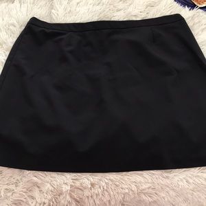 ASOS PLUS SIZE BLACK SKIRT